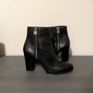 MK angle boots! Size 7.5